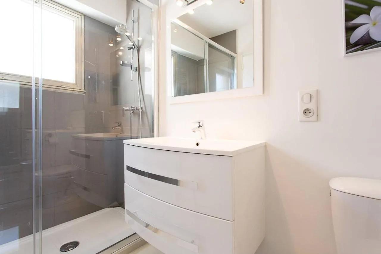 Marriott/ Croisette - Luxe 1 Bed Apartment Cannes 0*,  France